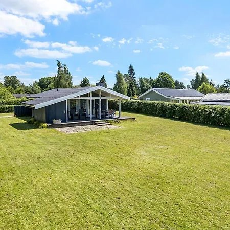 2 Bedroom In Σπίτι διακοπών